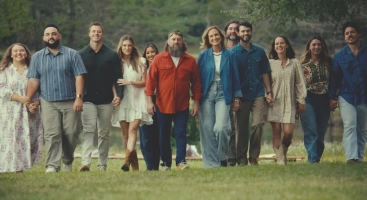 Duck Dynasty: The Revival—Grab Your Snacks, the Robertsons Are Back!